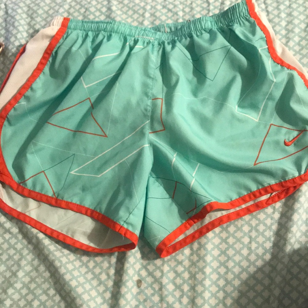 Nike girls shorts